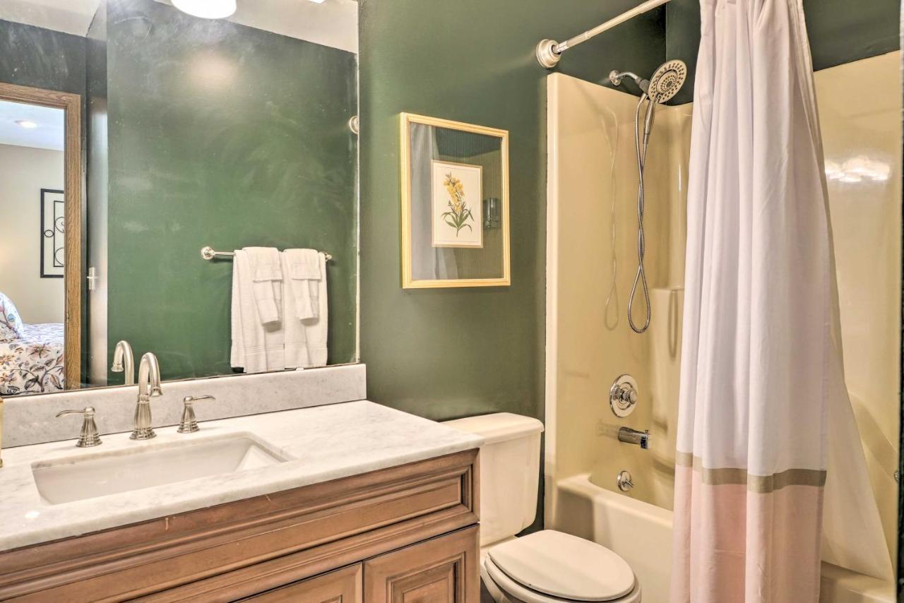 Pet-Friendly Branson Retreat With Pool And Golf Access Lägenhet Exteriör bild